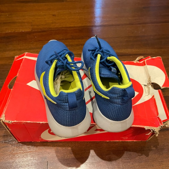 Nike rosherun gs - Picture 4 of 7